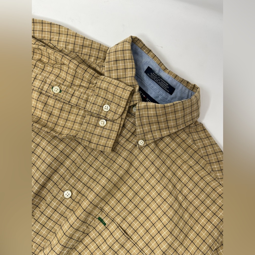 Tommy Hilfiger Button Up Casual Dress Shirt Medium Long Sleeve Yellow Blue GHQ9.